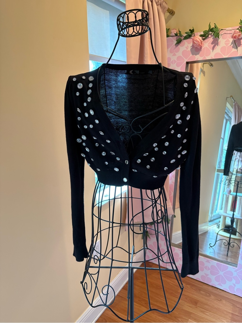 Sweater Subcategory Identification
